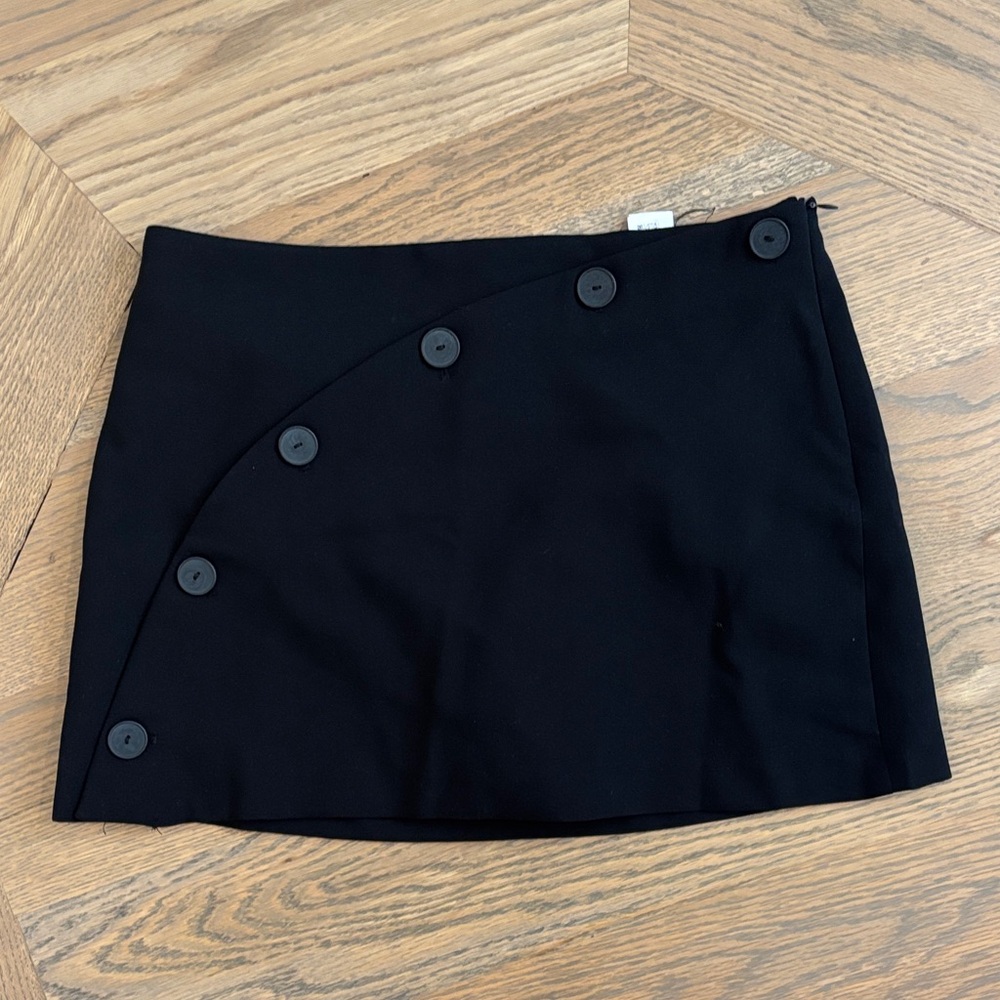 Zara Black Button-Detail Women's Skirt medium. New